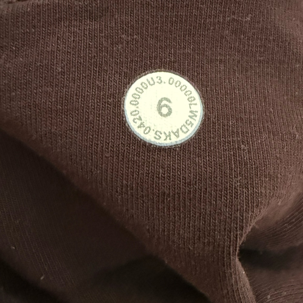 Lululemon Ready to Crush Jogger in French Press - Picture 4 of 8
